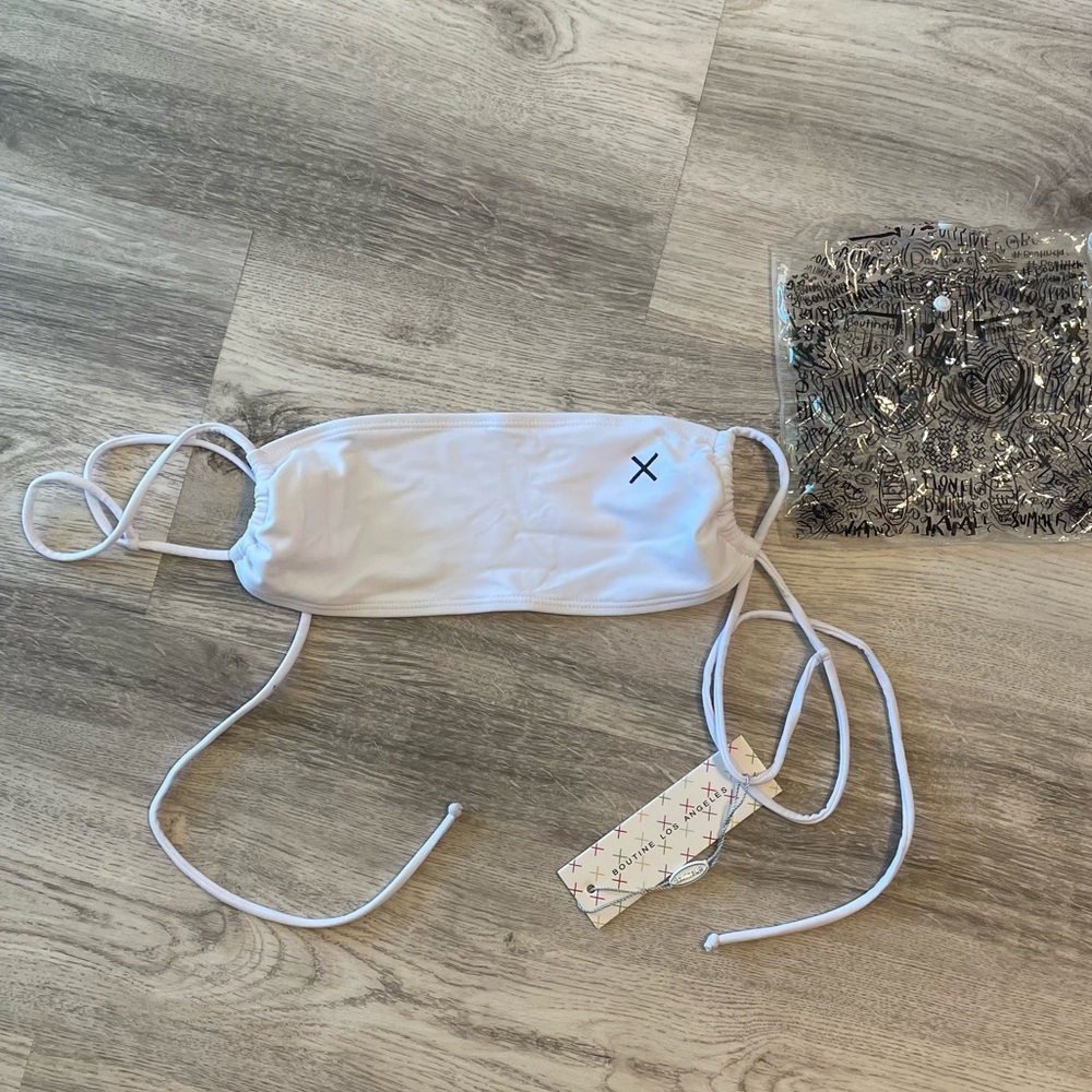 Boutine LA Bikini Top *New in Bag w/tags* Size Medium